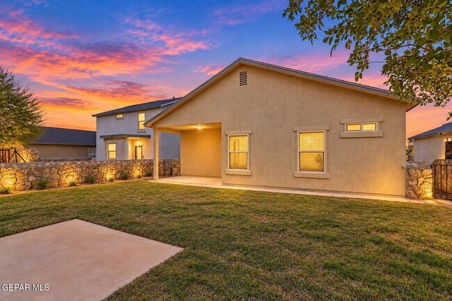 Building Photo - 14832 Orsten Artis Ave