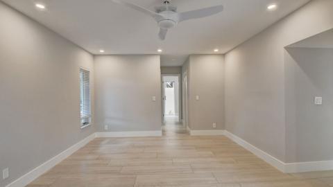Building Photo - 6813 Viento Way