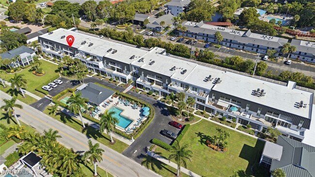 Building Photo - 4200 Belair Ln