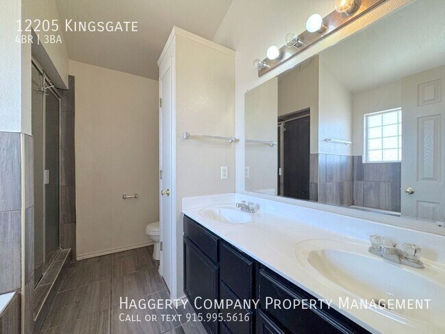 Building Photo - 12205 Kingsgate-
