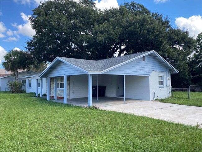 Building Photo - 2606 Aloma Ave