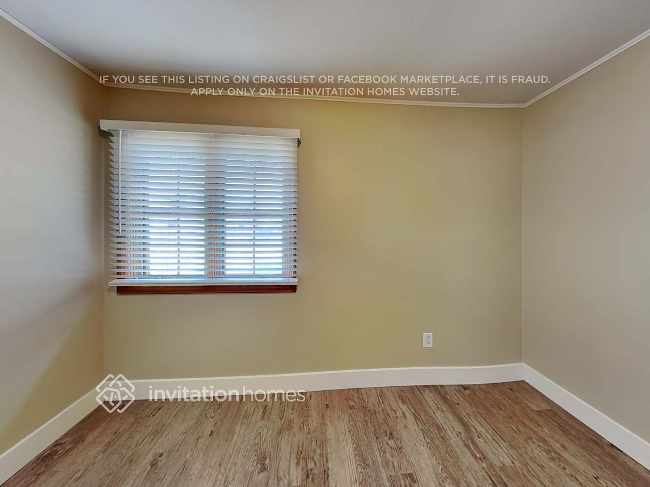 Building Photo - 1504 Cole Ave