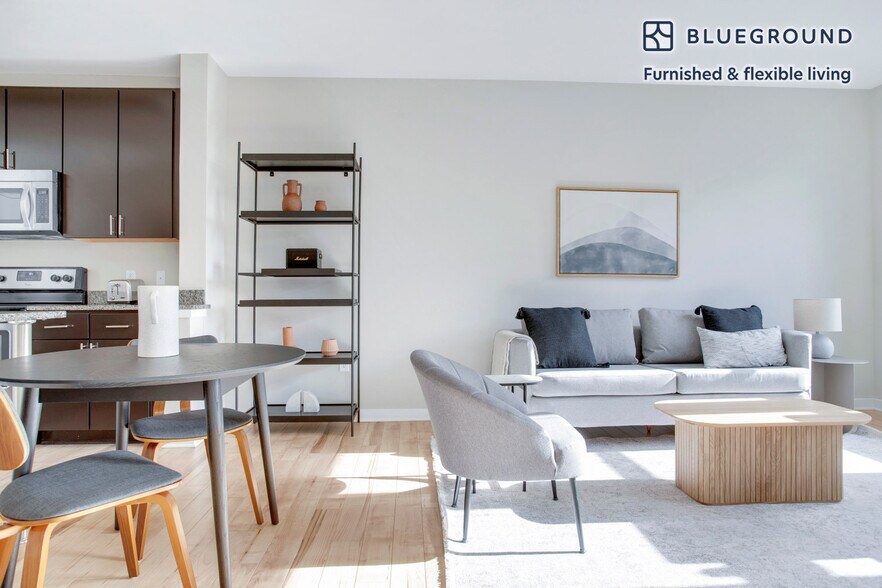 Building Photo - 360 H St NE