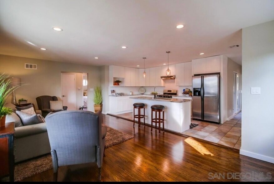 Building Photo - 6625 Estrella Ave