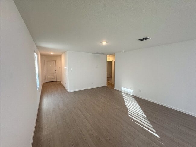 Building Photo - 3915 Selawik St