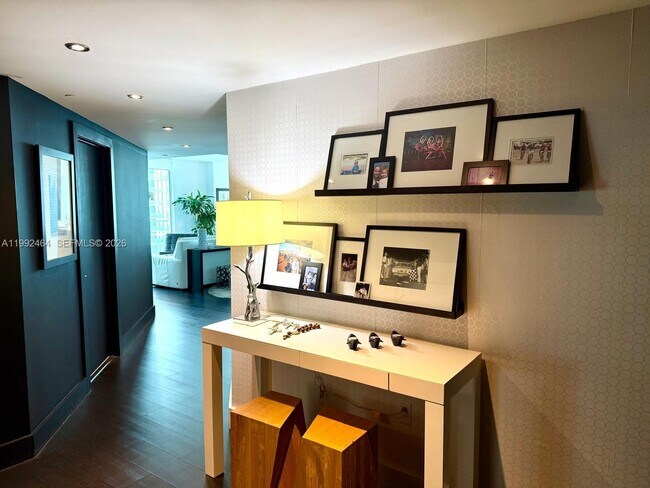 Building Photo - 55 SE 6th St