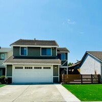 Building Photo - 29869 Ventnor Ct