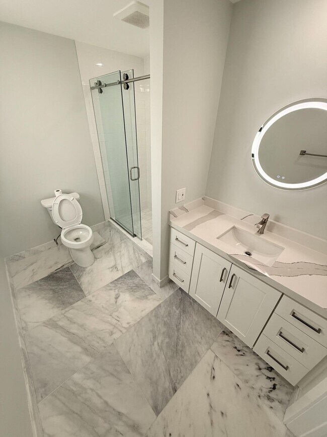 Building Photo - 4760 NW 5th Ln