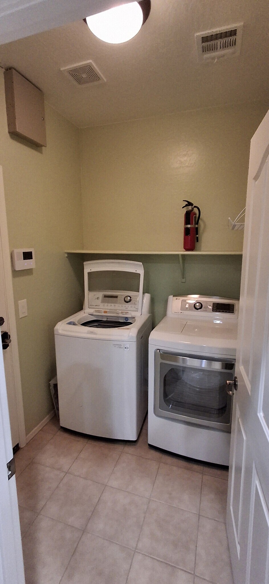 Laundry - 16021 W Becker Ln