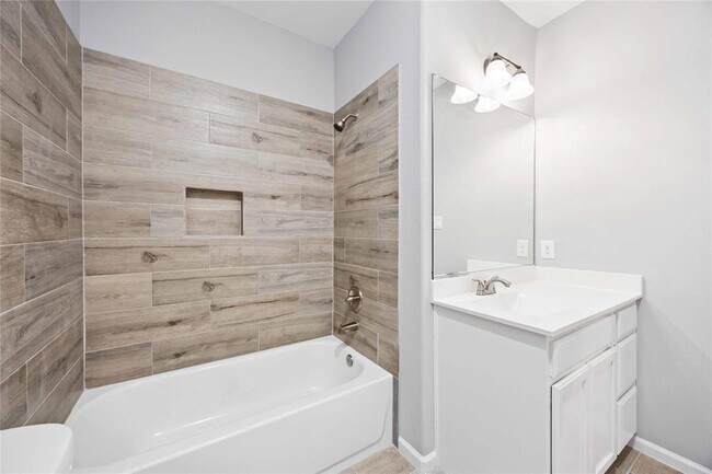 Building Photo - 4507 White Rock St