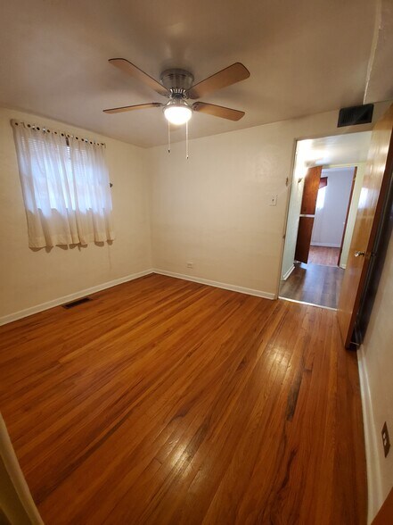 Building Photo - 3948 Julian St