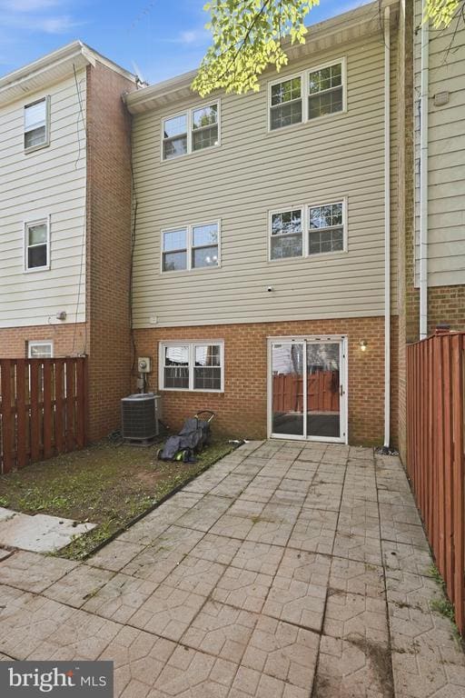 Building Photo - 9178 Laurelwood Ct