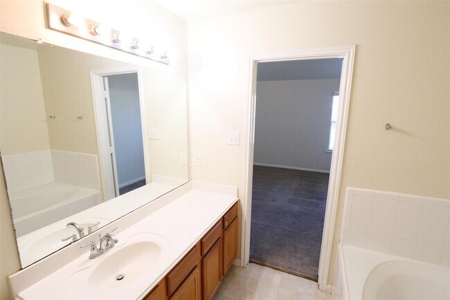 Building Photo - 20726 Baron Bend Ln