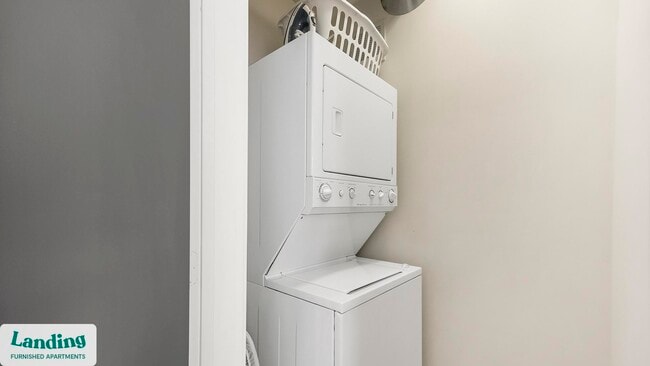 Building Photo - 1820 E Broad St