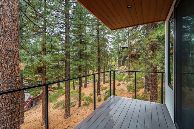 Building Photo - The ultimate Tahoe experience