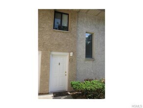 Building Photo - 85 N Middletown Rd