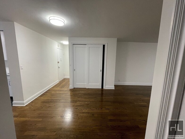 Building Photo - East 89th STREET