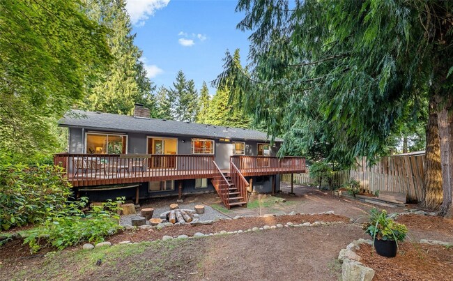 Building Photo - Stunning 4-Bedroom, 2.5-Bath Remodeled Home in Rushmore, Gig Harbor