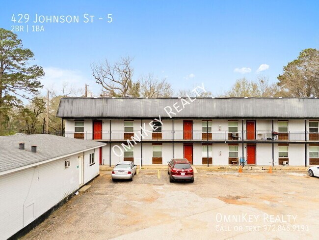 Building Photo - 429 Johnson St