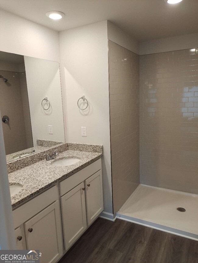 Building Photo - 158 Vlg Grn Dr NW