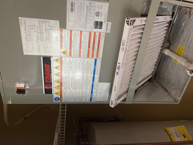 Building Photo - 510 M St