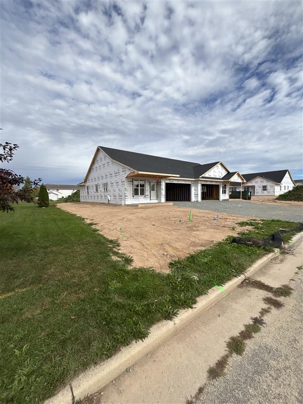 Building Photo - 1127 Northwood Dr