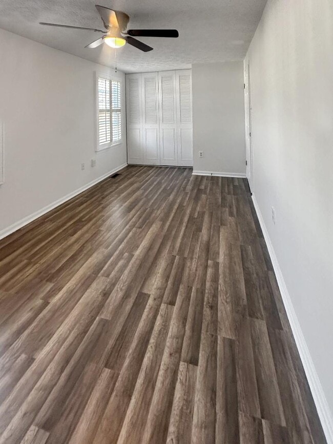 Building Photo - 563 Melissa Ct