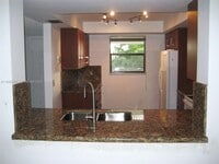 Building Photo - 16051 Blatt Blvd