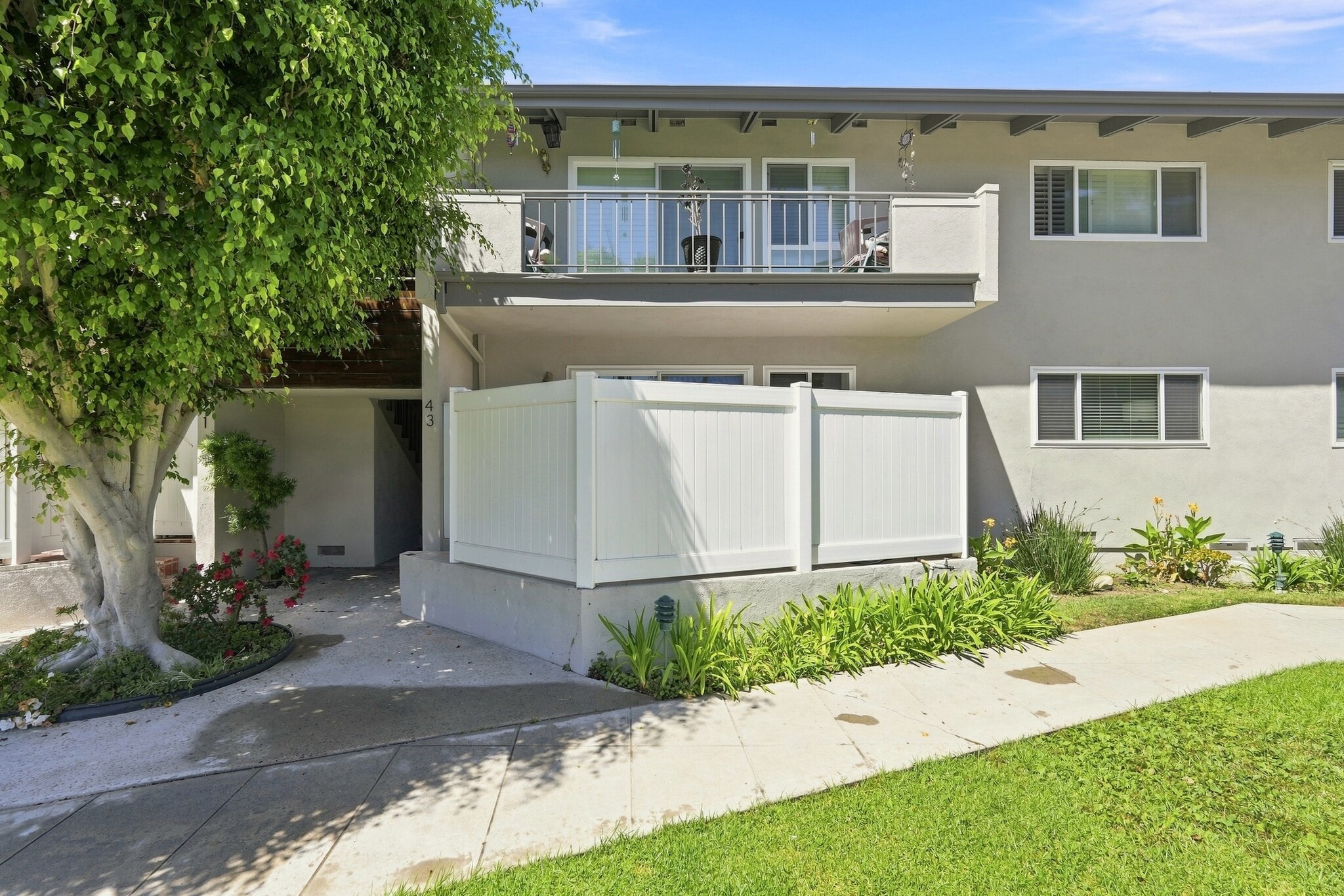 Building Photo - 3030 Merrill Dr