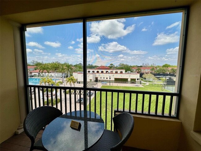 Building Photo - 13941 Clubhouse Dr
