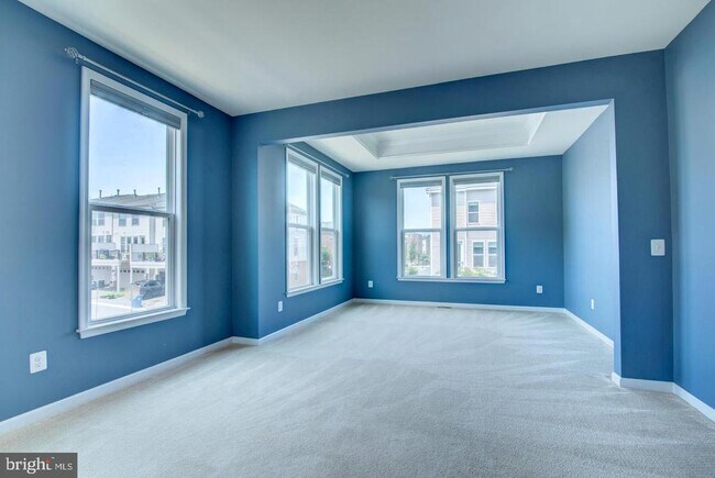 Building Photo - 42262 Knotty Oak Terrace