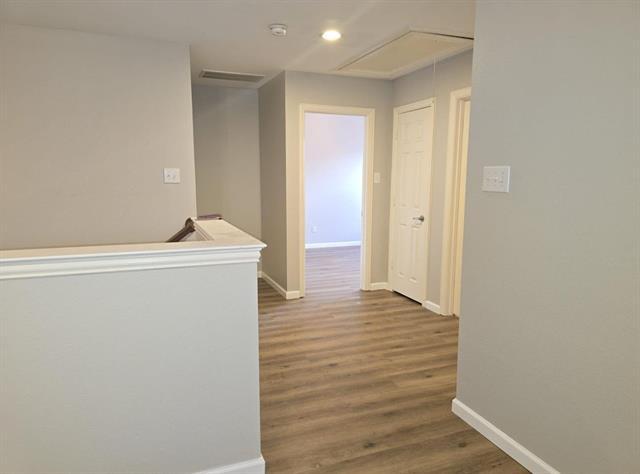 Building Photo - 5916 Summerwood Dr