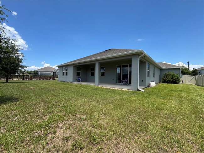 Building Photo - 715 Blue Citrus Ln