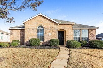 Building Photo - 312 Singleton Dr