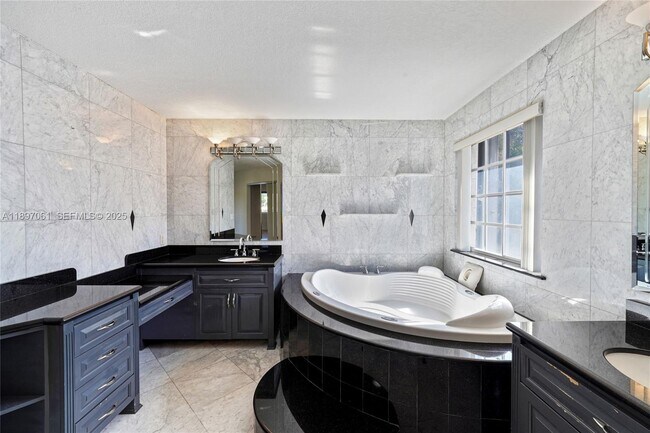 Building Photo - 8881 NW 189th Terrace