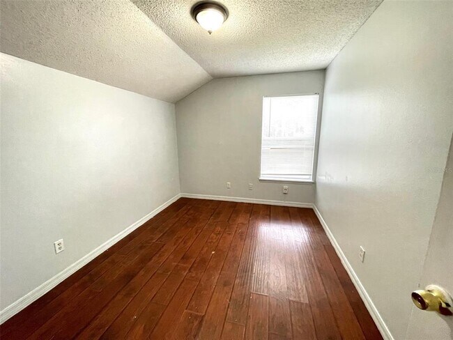 Building Photo - 9945 Wheatberry Ct
