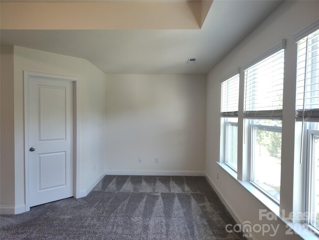 Building Photo - 1238 Pebble Grove Dr