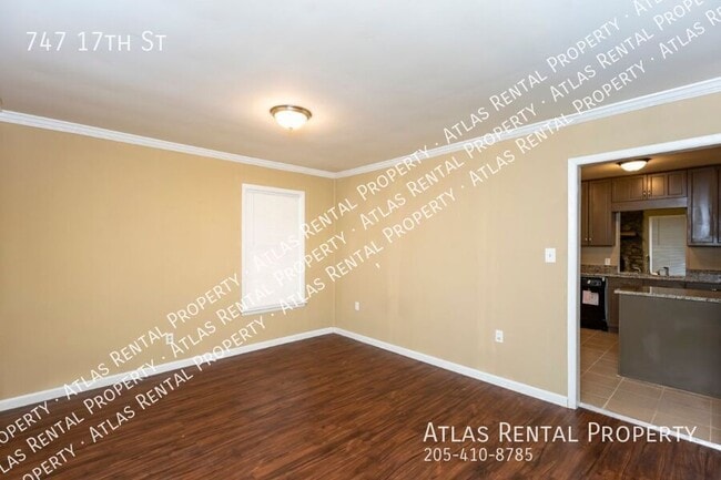 Building Photo - 747 17th St
