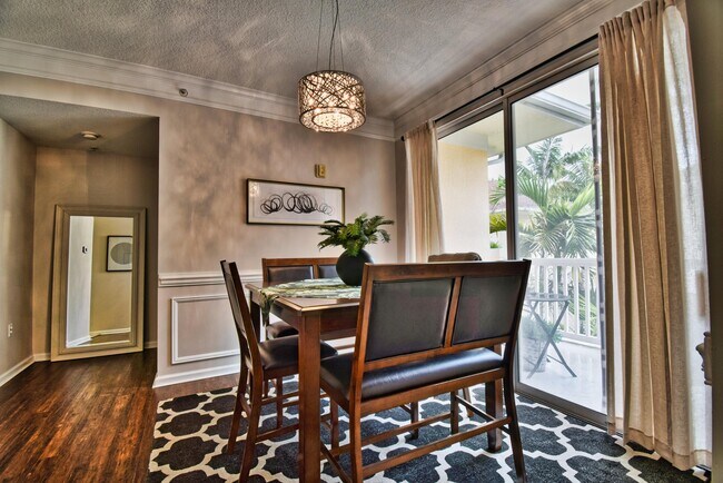 Building Photo - 224 Murcia Dr