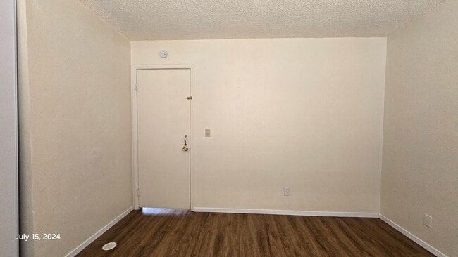 Building Photo - 4220 Middlesex Ave