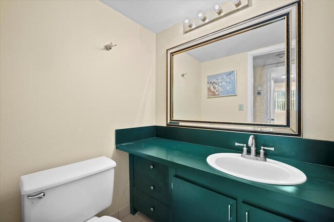 Building Photo - 3540 S Ocean Blvd