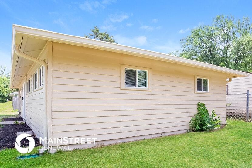 Building Photo - 4955 Katherine Dr