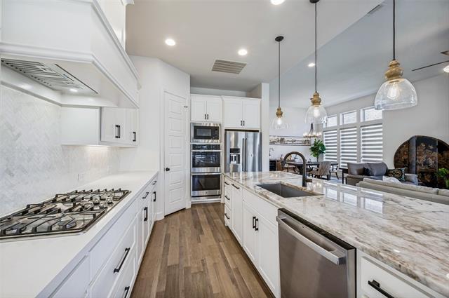 Building Photo - 2450 Kates Pl