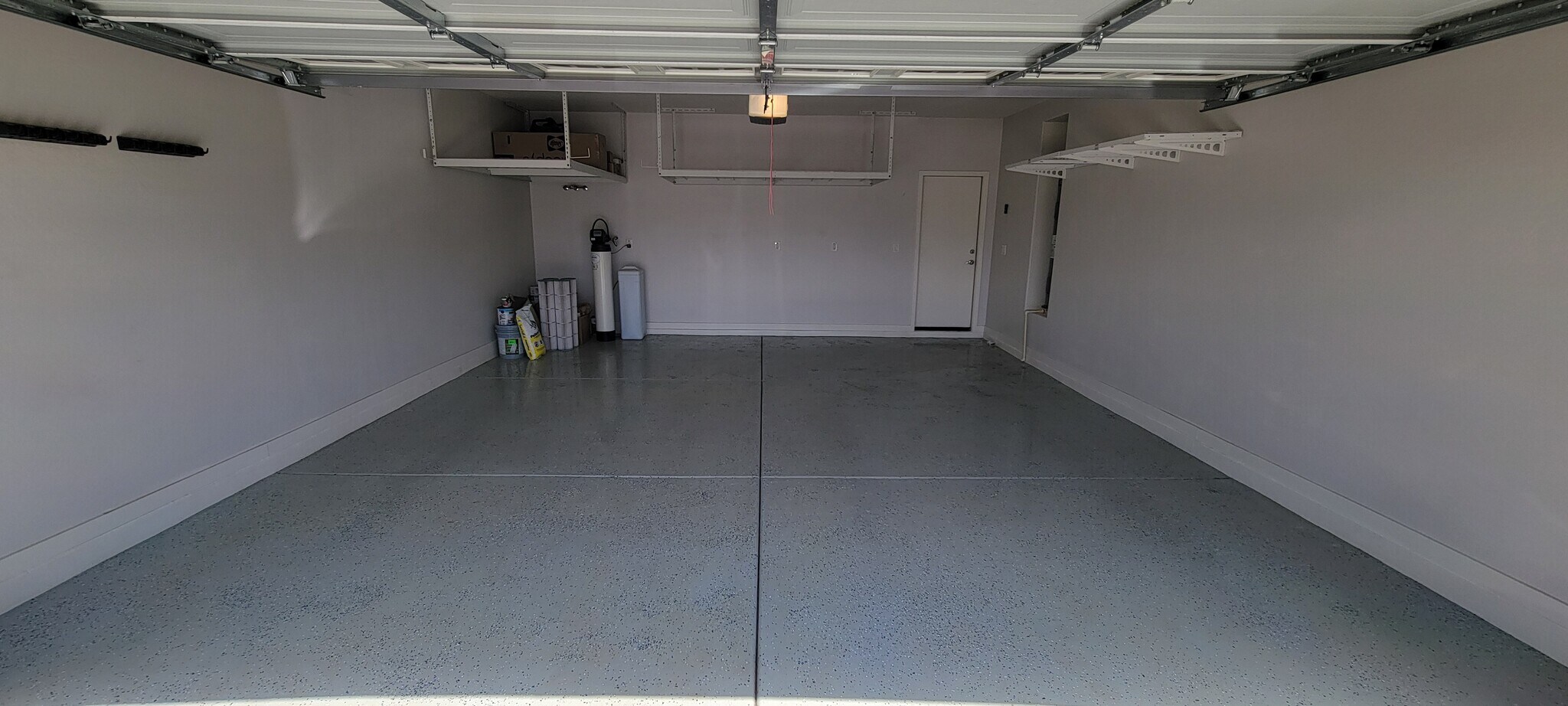 Building Photo - 3012 E Quenton St