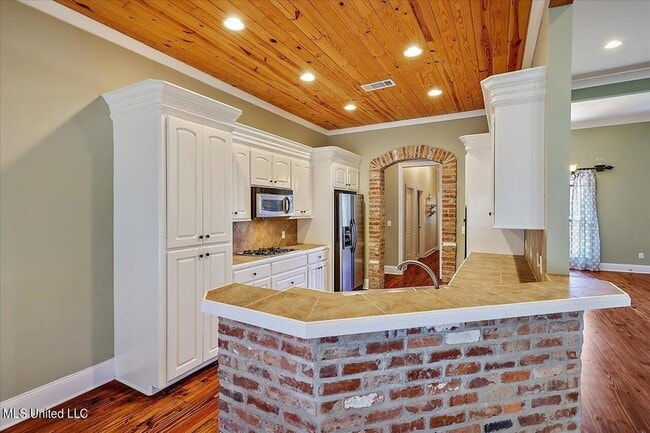 Building Photo - 132 Hartfield Dr