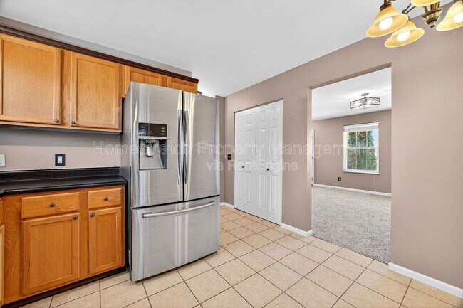 Building Photo - 820 Whisper Creek Ct