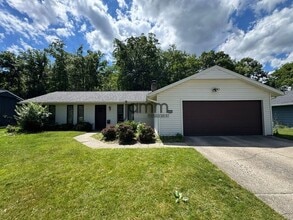 Building Photo - 5250 Mills Creek Ln