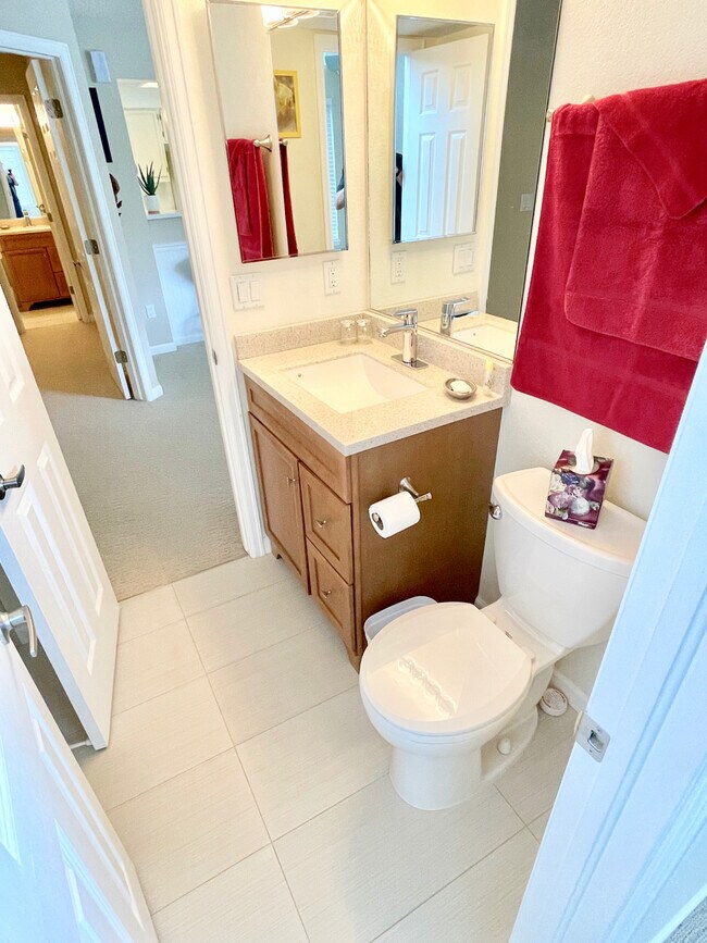 Building Photo - 4815 White Rock Cir