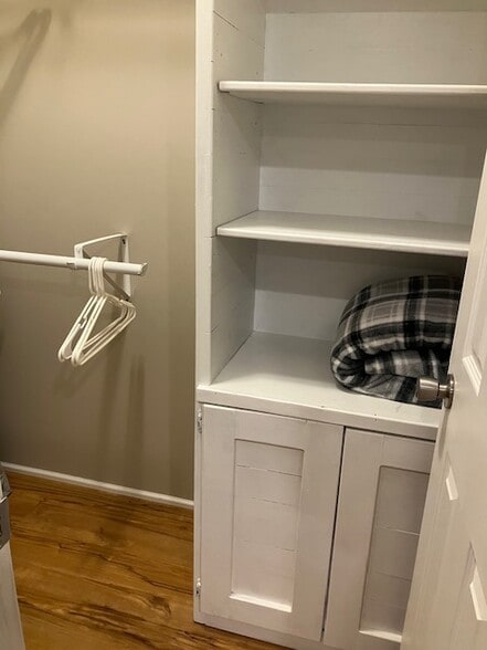 Building Photo - 139 Pearson Dr