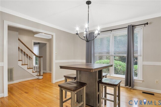 Building Photo - 107 Oak Ridge Ct